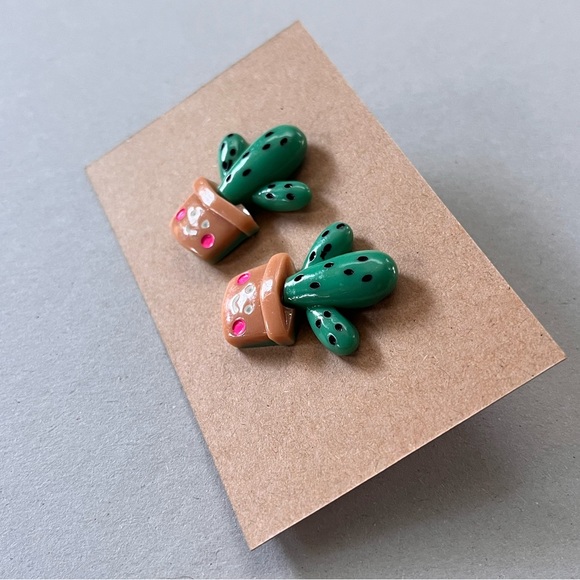 Cactus Studs - Picture 3 of 3